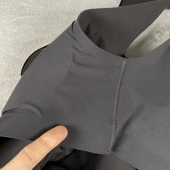 EVELYN BOBBIE The Defy Bra Womens Sz M Black Seamless Support EB Core Wirefree - Picture 3 of 11